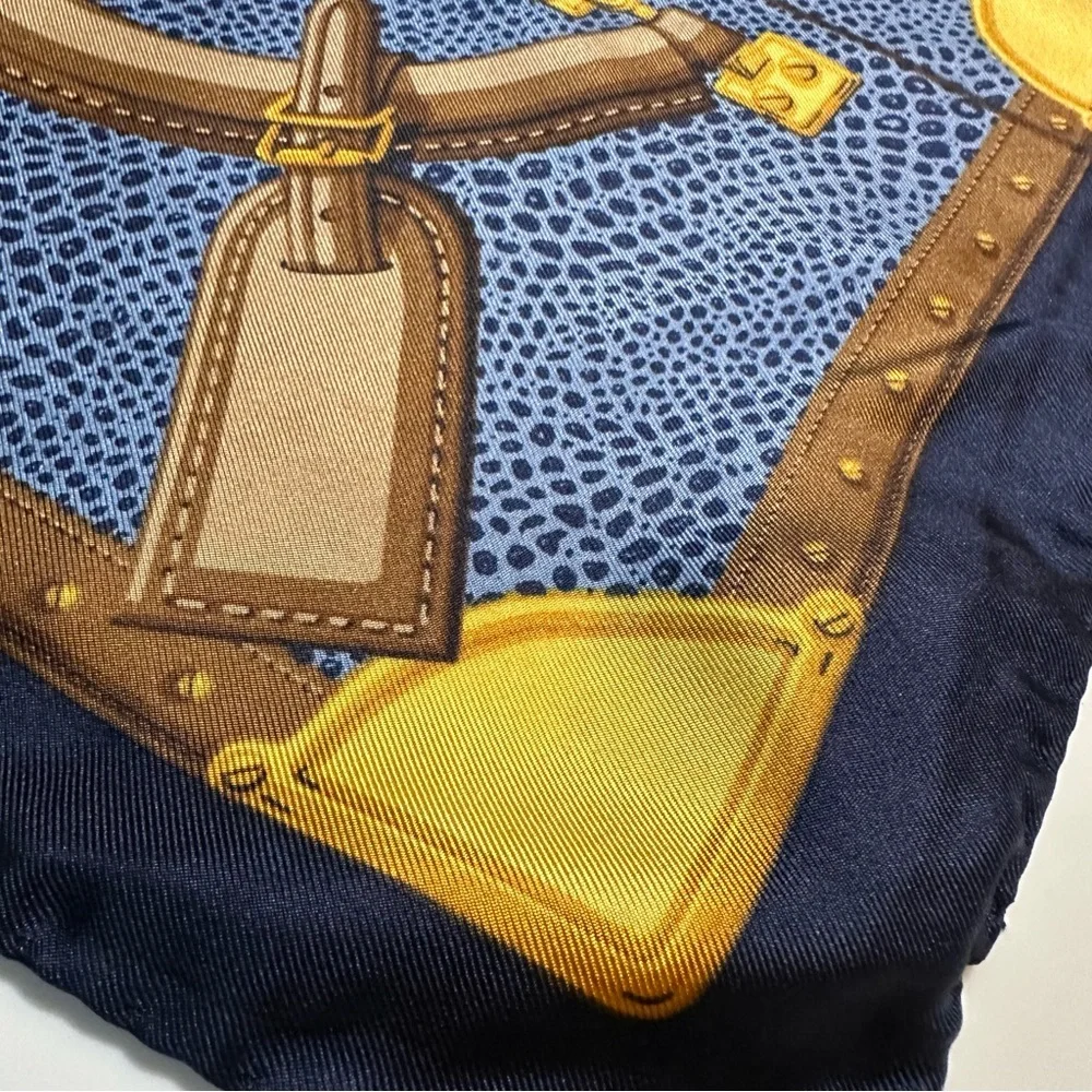 Larioseta Como Silk Scarf VINTAGE– World Map & Travel Trunks, Made in Italy